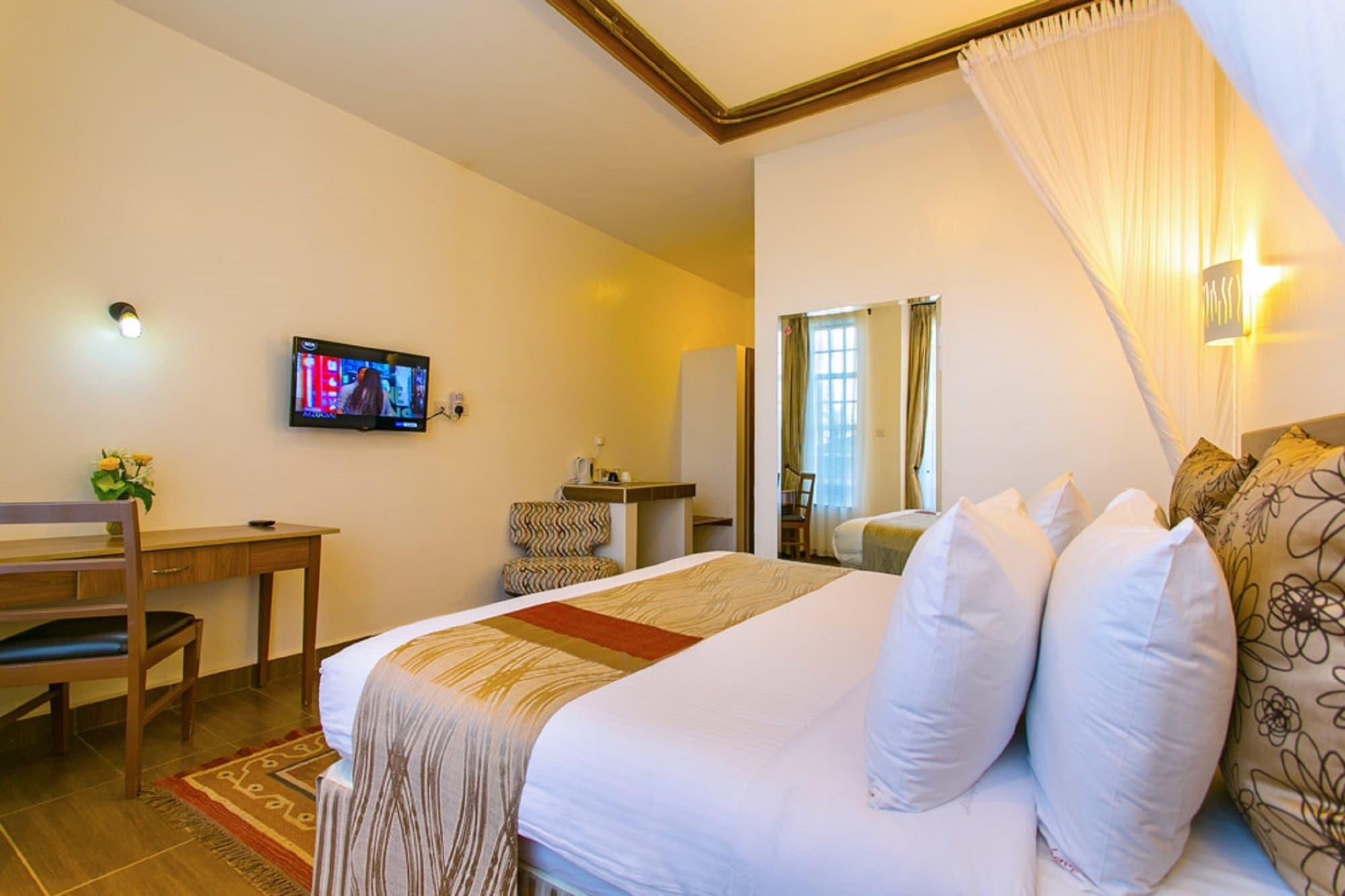 Отель Lukenya Getaway Athi River Экстерьер фото